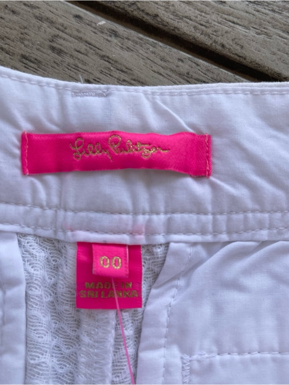 Lilly Pulitzer Resort White Textured Callahan  Shorts Size 00 NWT - Picture 2 of 11